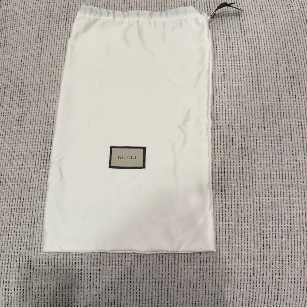 New Gucci Satin Dust Shoes Bag - Picture 6 of 6
